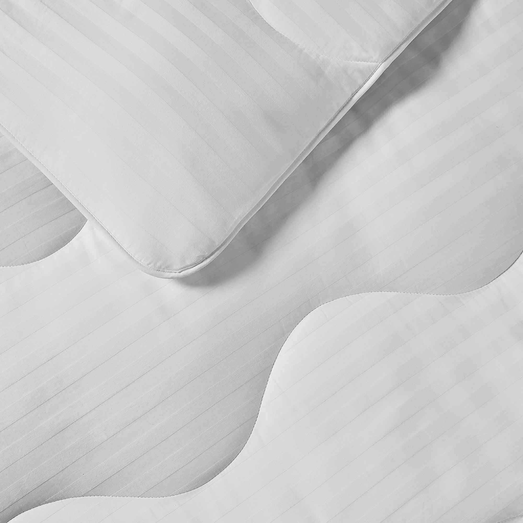 Boutique Silk® Duvet - Image 3