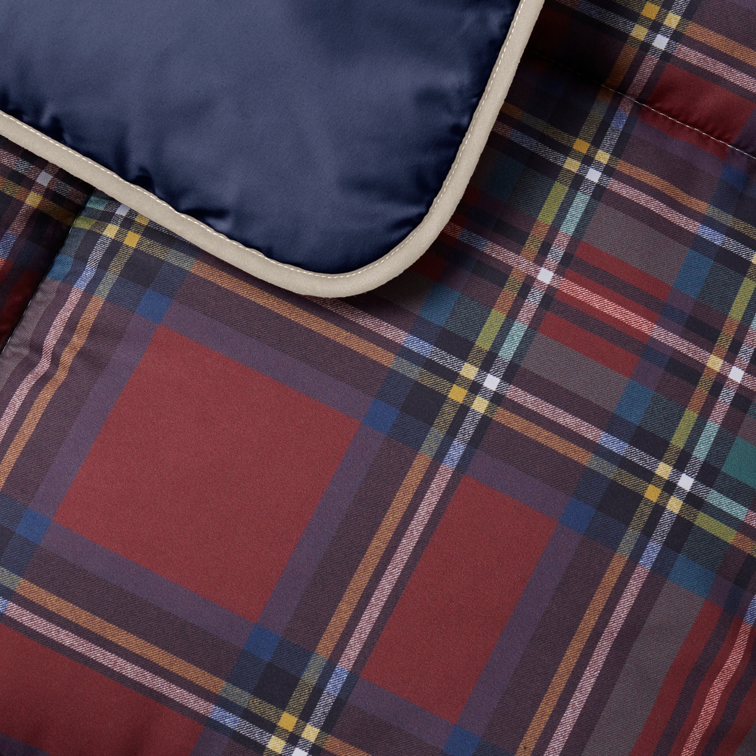 Night Lark® Mini Duvet - Image 37