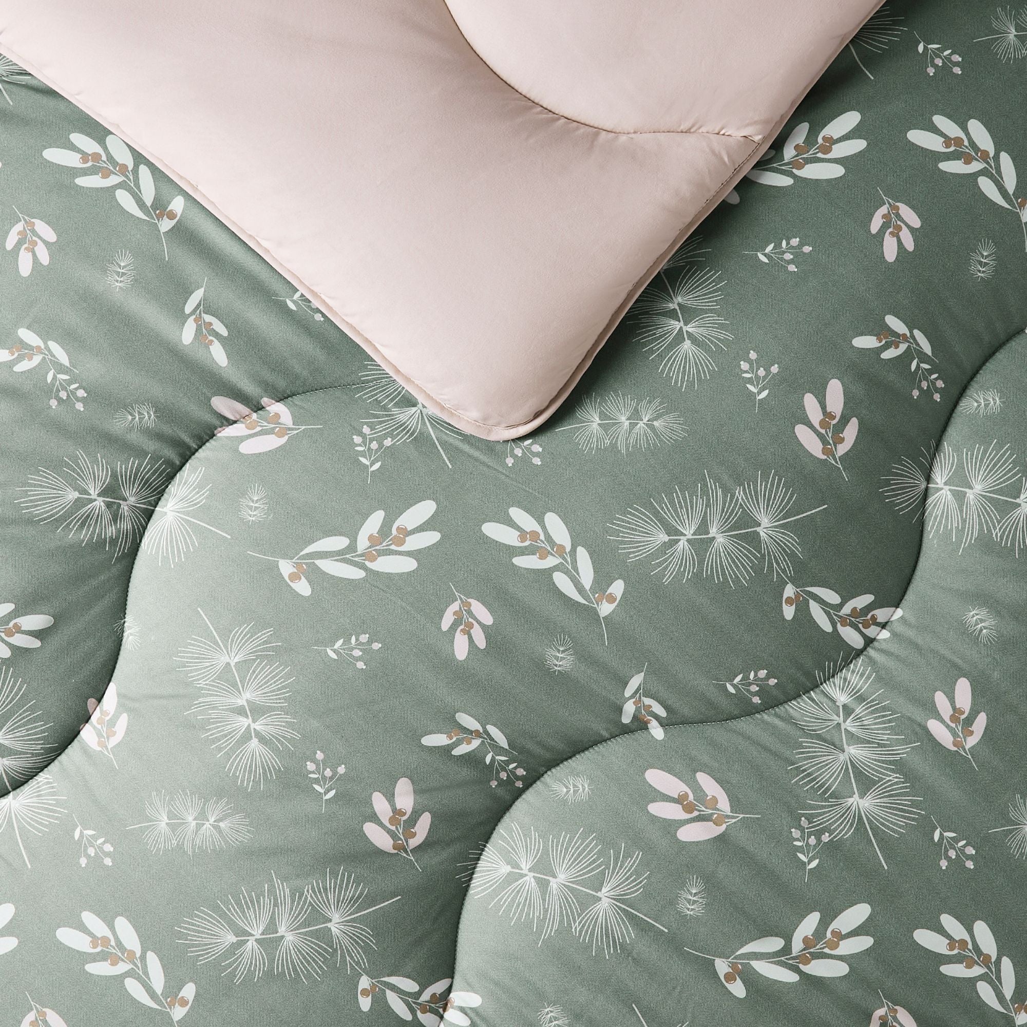 Night Lark® Winter Sprigs Coverless Duvet Set - Image 3