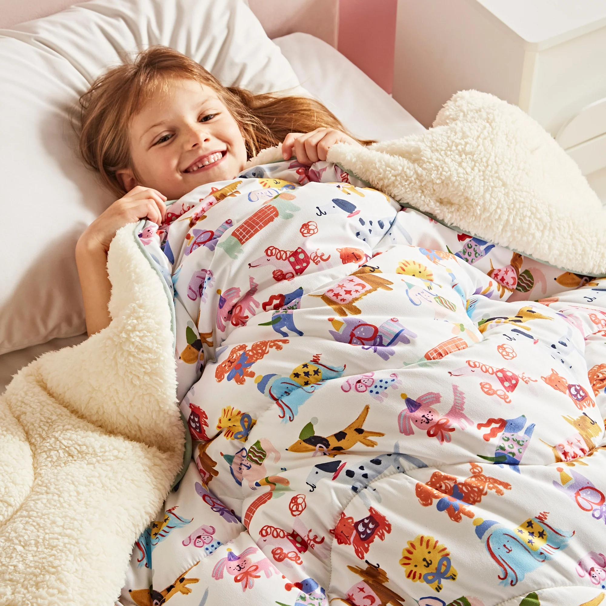 Night Lark® x Eleanor Bowmer Happy Dogs Cosy Sherpa Throw - Image 3